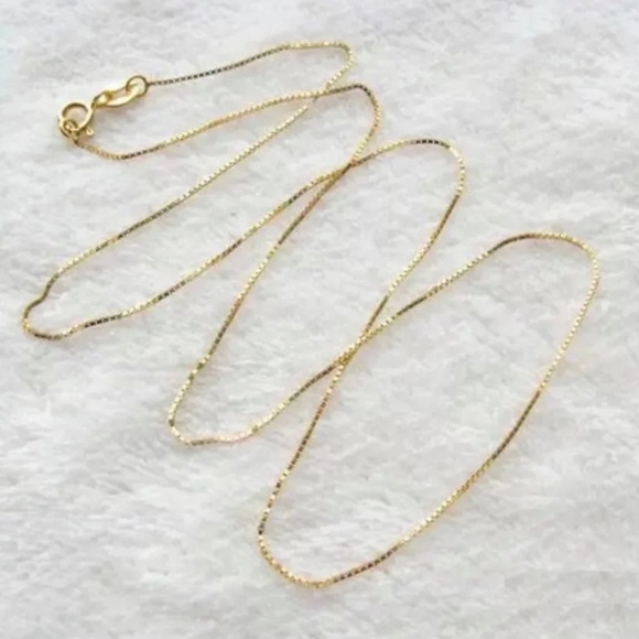 Tory Burch Necklace - Picture 4 of 4